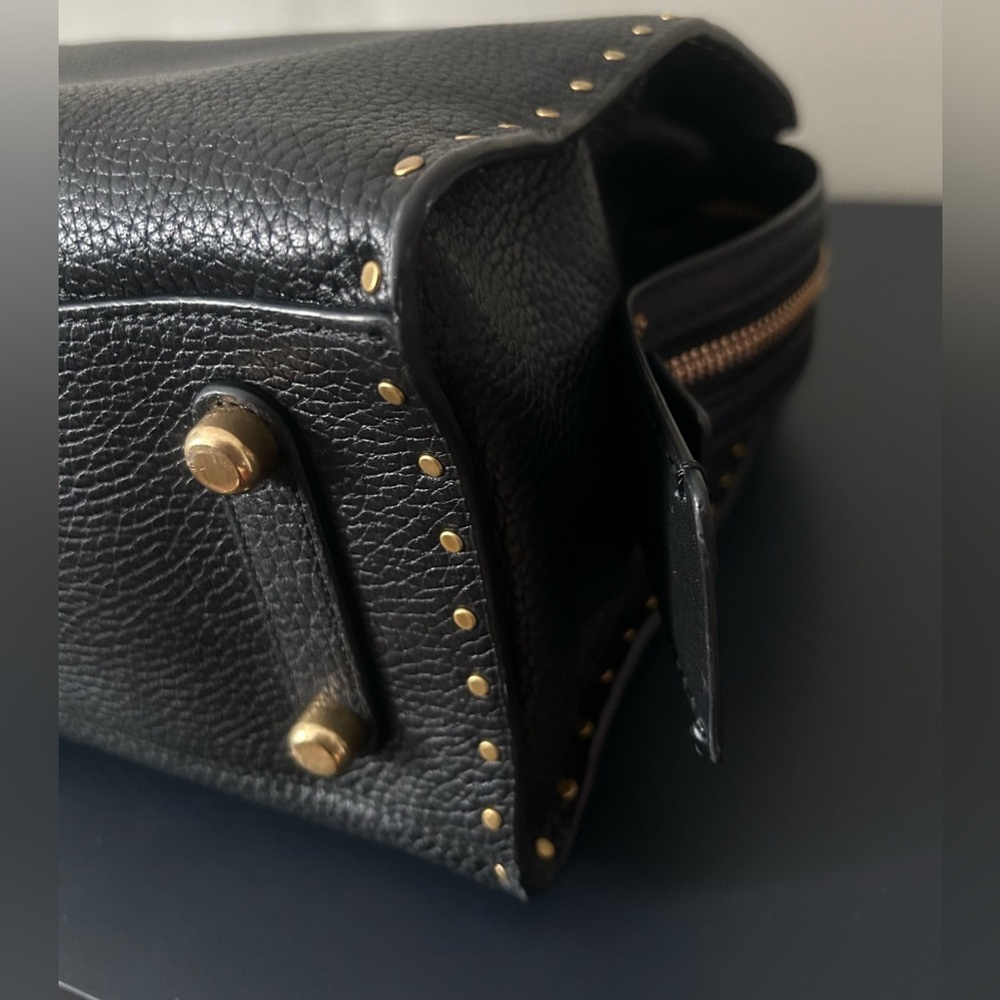 COACH ROGUE 30 RIVETS/TEA ROSE EUC - Picture 7 of 14